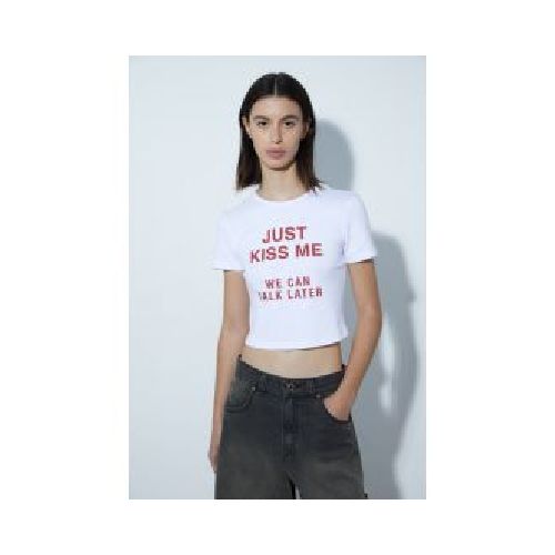 REMERA KISS ME