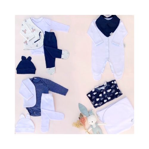 Conjunto Osito Teo+ conjunto blanco+ dos bodies+ enterito+ manta+ campera+ babero bandana