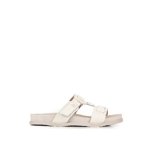 Zueco con tachas en cuero blanco|Mujeres|Batistella.com.ar - Batistella Tienda Online |Primavera Verano 2024