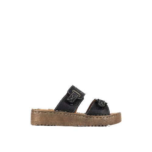 Zuecos con velcro de cuero negro|Sandalias de mujer|Batistella.com.ar - Batistella Tienda Online |Primavera Verano 2024