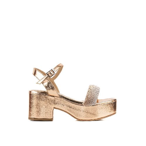 Sandalias metalizadas de símil en bronce|Mujeres|Batistella.com.ar - Batistella Tienda Online |Primavera Verano 2024