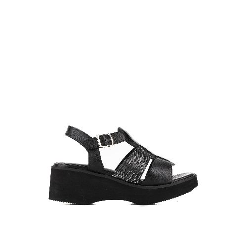 Sandalias taco chino combinadas de cuero en negro-  Mujeres -Batistella.com.ar - Batistella Tienda Online |Primavera Verano 2024