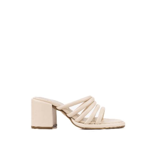 Sandalias con cintas de cuero nude|Mujeres|Batistella.com.ar - Batistella Tienda Online |Primavera Verano 2024